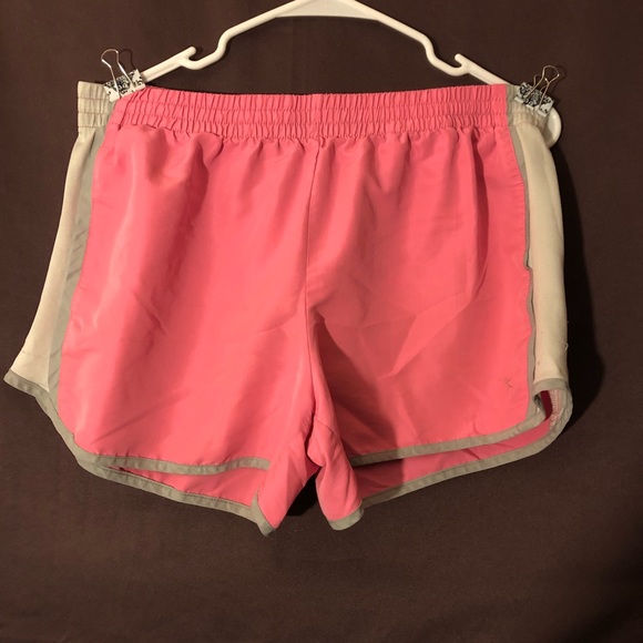 Short lot - Picture 1 of 4